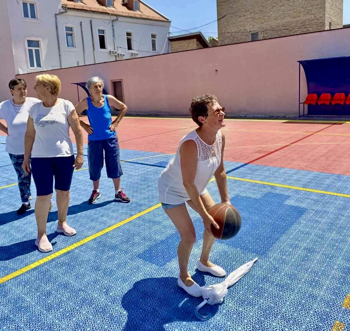 PETI SPORTSKI SUSRET PENZIONERA OKUPIO BROJNE UČESNIKE