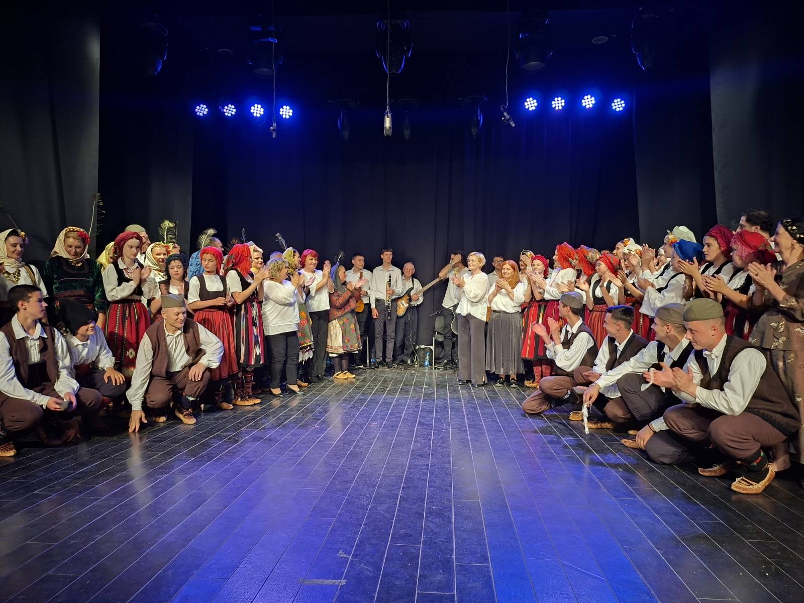 GODIŠNjI KONCERT GKUD „RAVANGRAD“ ODUŠEVIO PUBLIKU